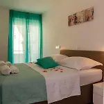 Silvia Apartamento Zadar