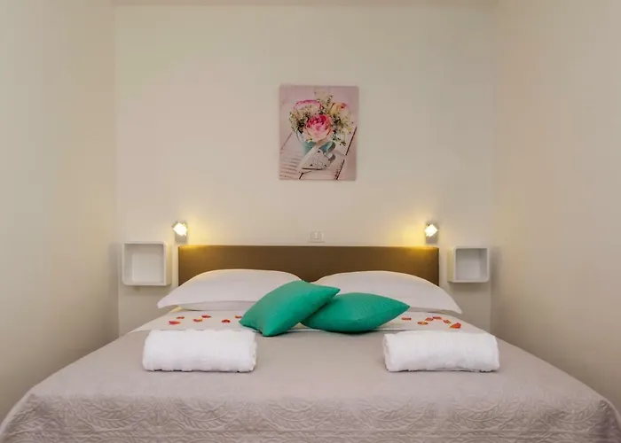 Apartamento Silvia Zadar